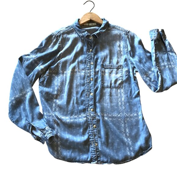 Upcycled Denim Environment Shirt, Size Medium: Reuse Repurpose Recycle Graphic - Picture 2 of 10